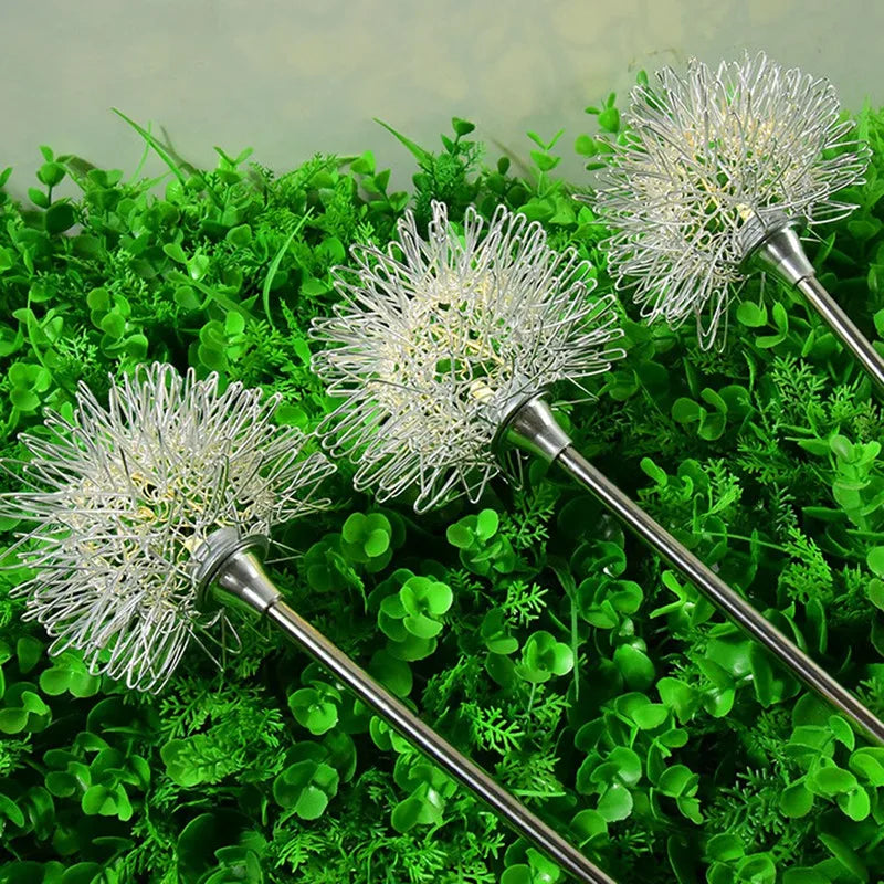 Solar 10CM dandelion lamp (Random Colors)